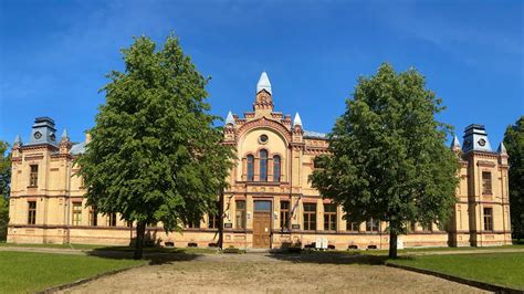 vgvgj|Valmieras Valsts ģimnāzija .